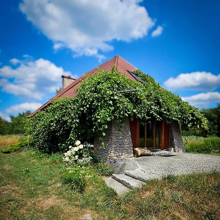 Domek Letniskowy Caloroczny W Rzemieniu Villa Exterior foto