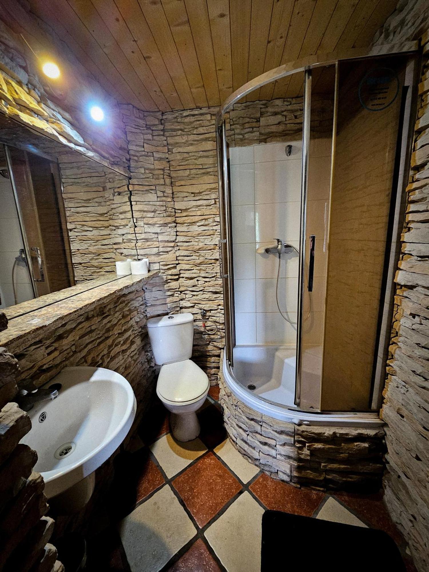 Domek Letniskowy Caloroczny W Rzemieniu Villa Exterior foto