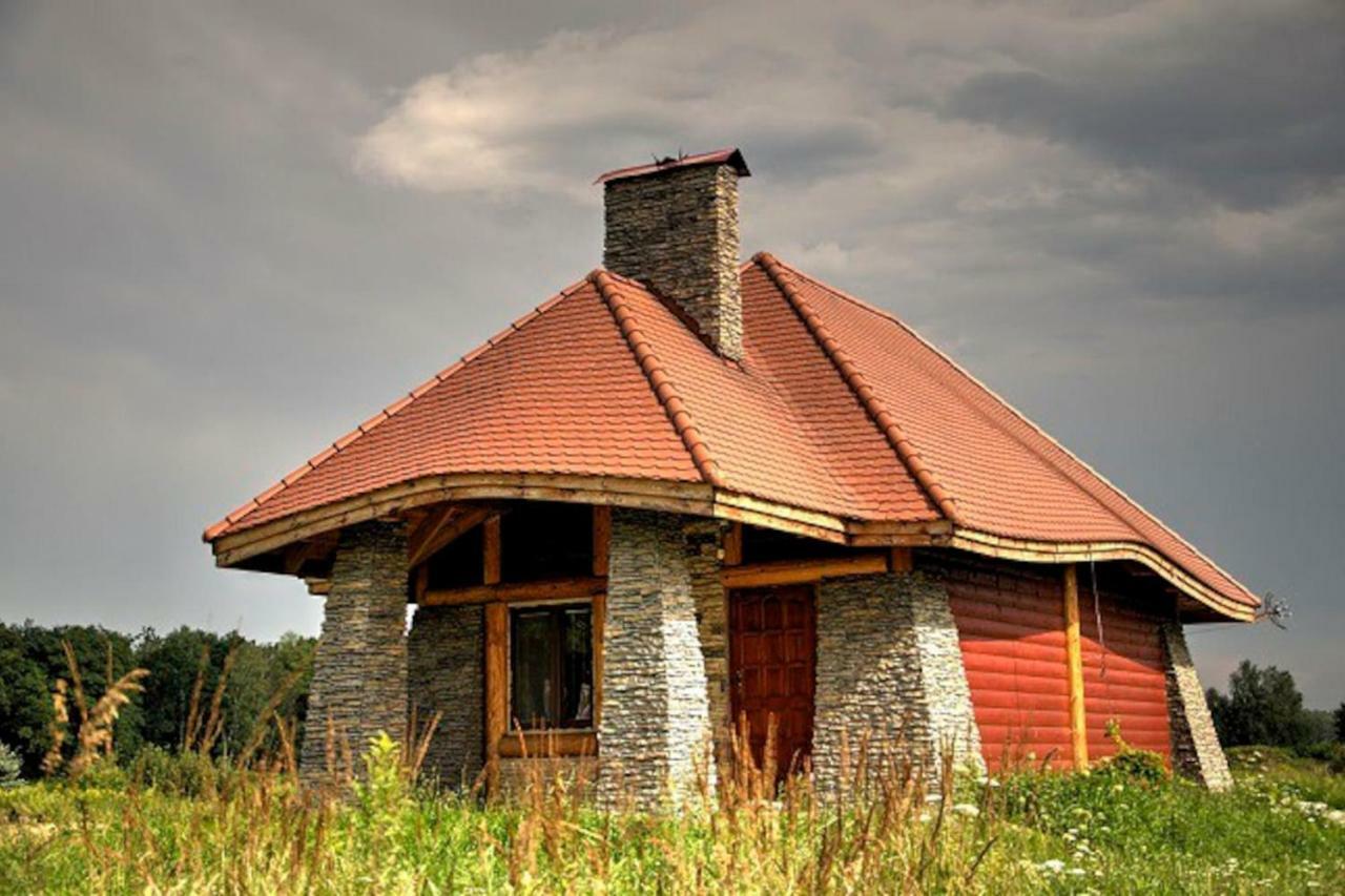 Domek Letniskowy Caloroczny W Rzemieniu Villa Exterior foto
